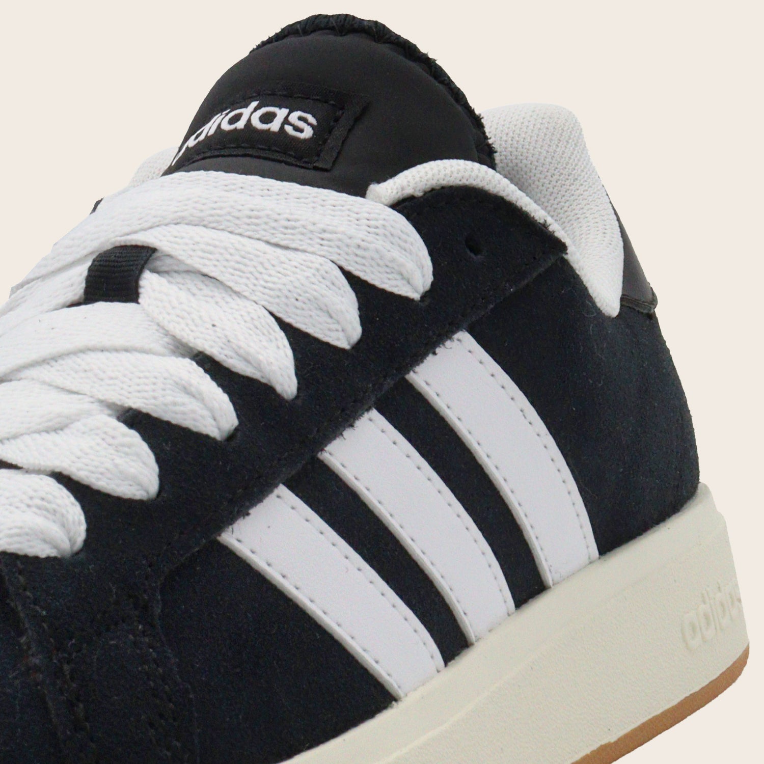Tenis adidas Grand Court Base 00s