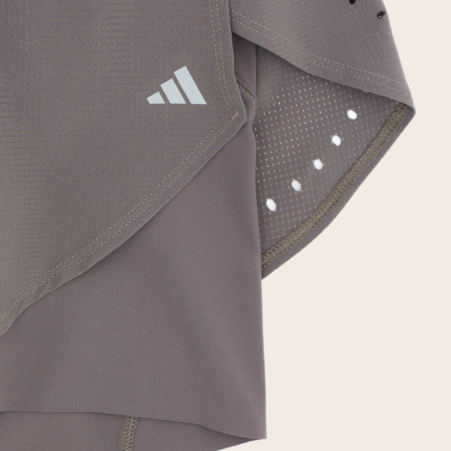 Short Adidas HIIT HEAT.DRY 2 en 1