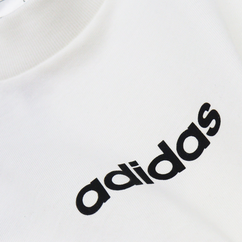 Playera adidas Essentials