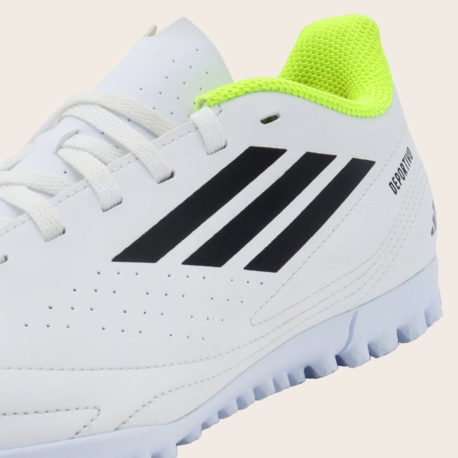 Tenis adidas Deportivo III TF J