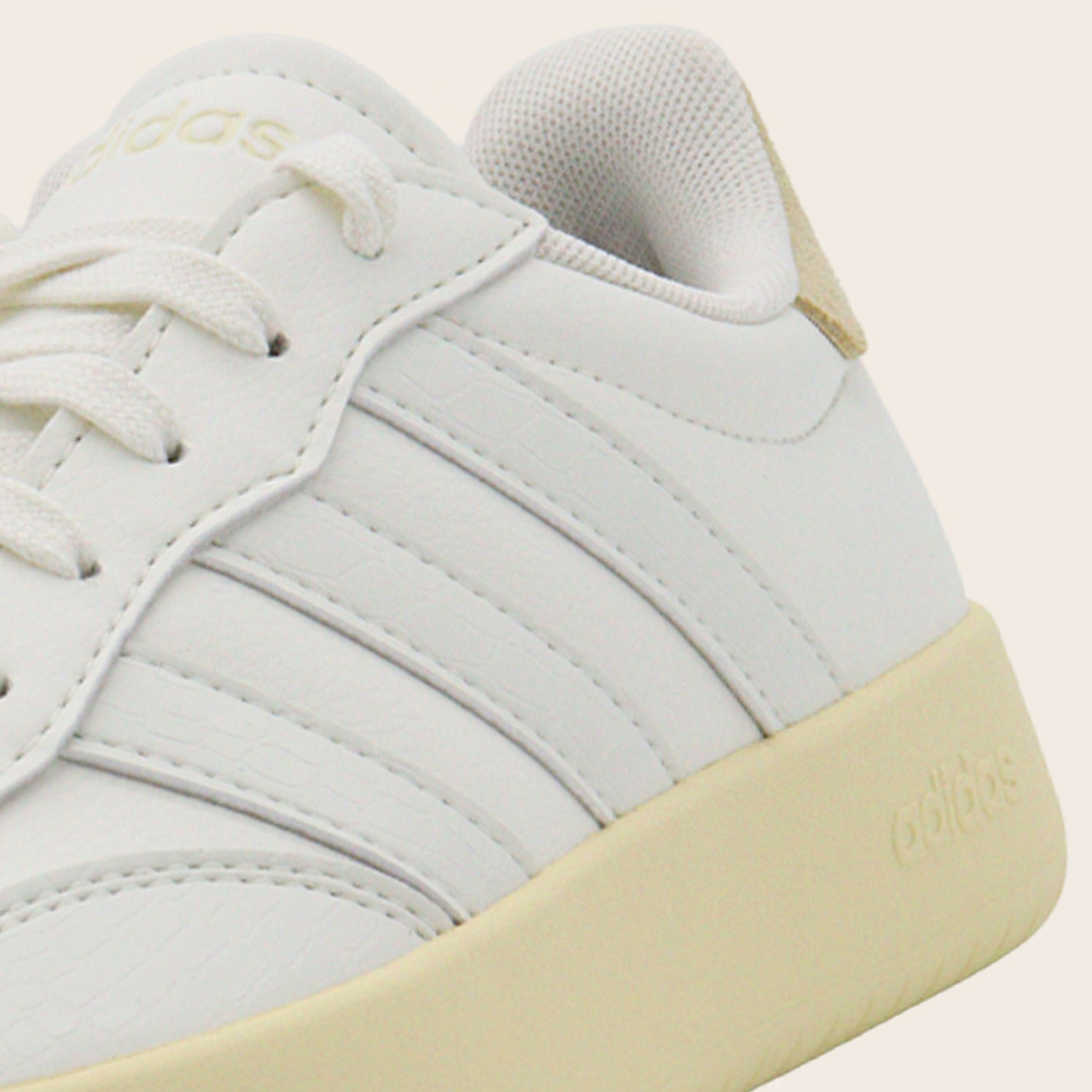 Tenis adidas Casual Barreda