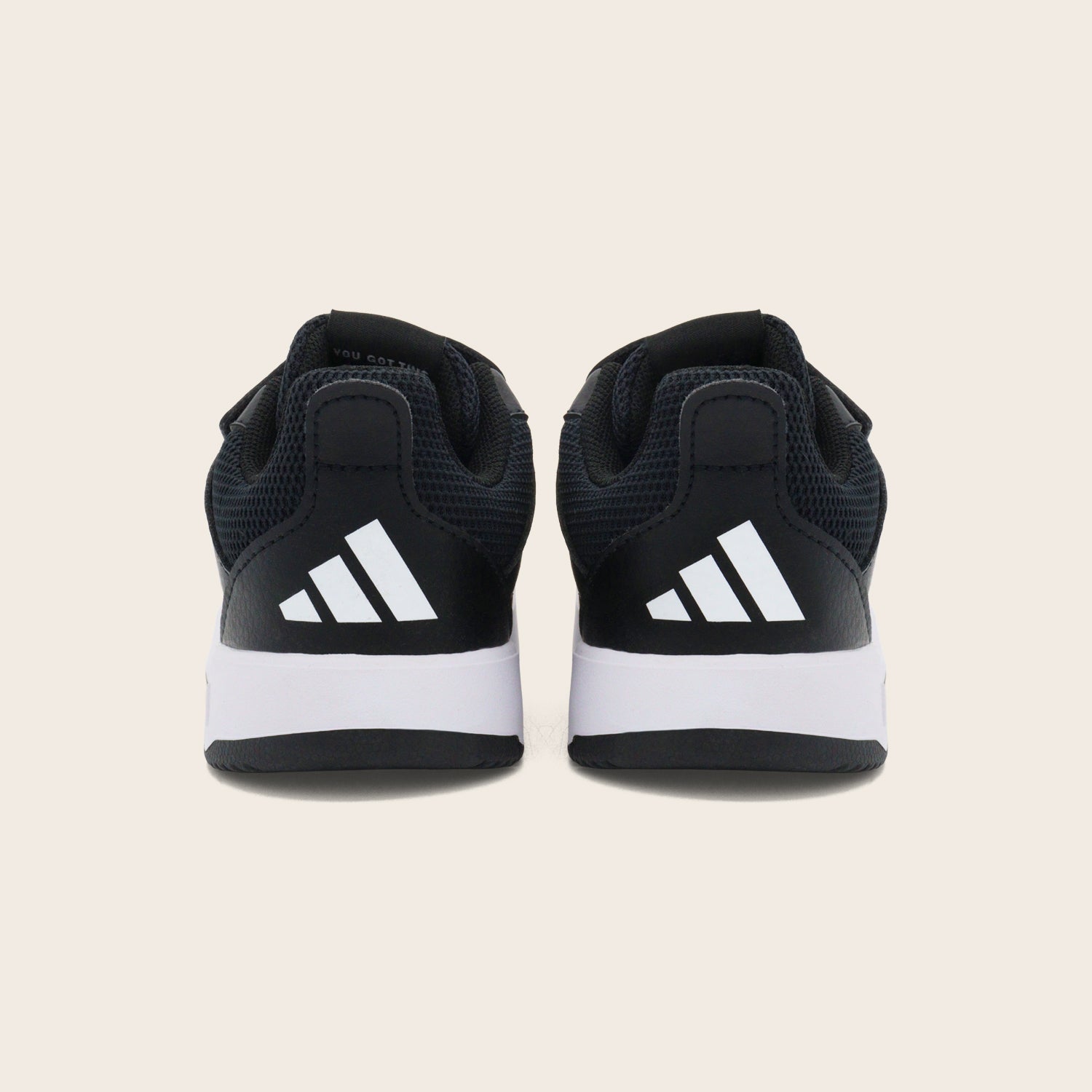 Tenis adidas Tensaur 3.0 para Niño | Comodidad y Estilo Deportivo