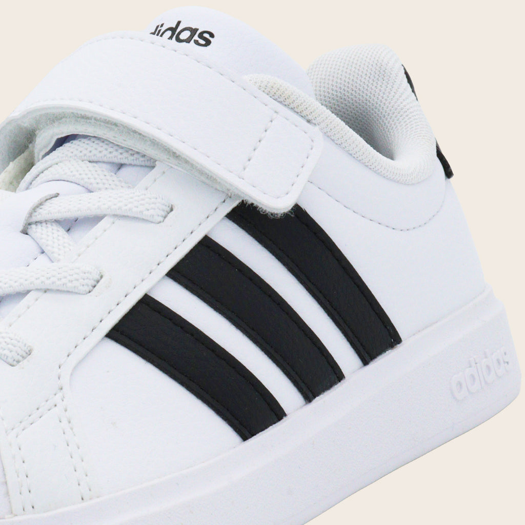 Tenis adidas  Street Talk
