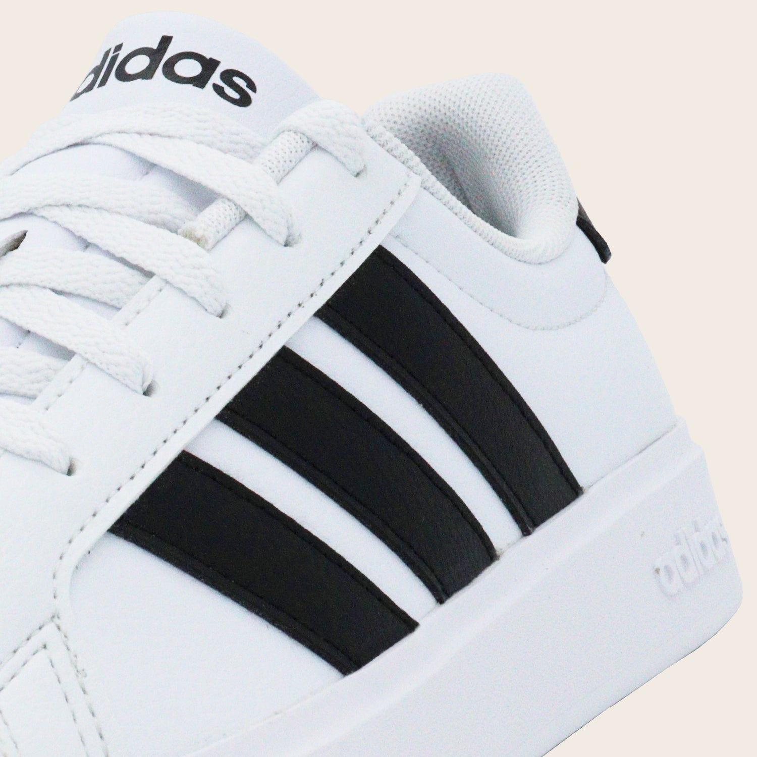 Tenis adidas Street Talk