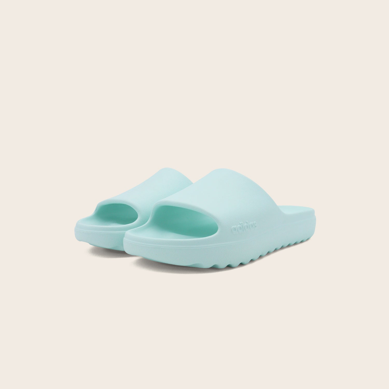Sandalia adidas Adilette Lumia