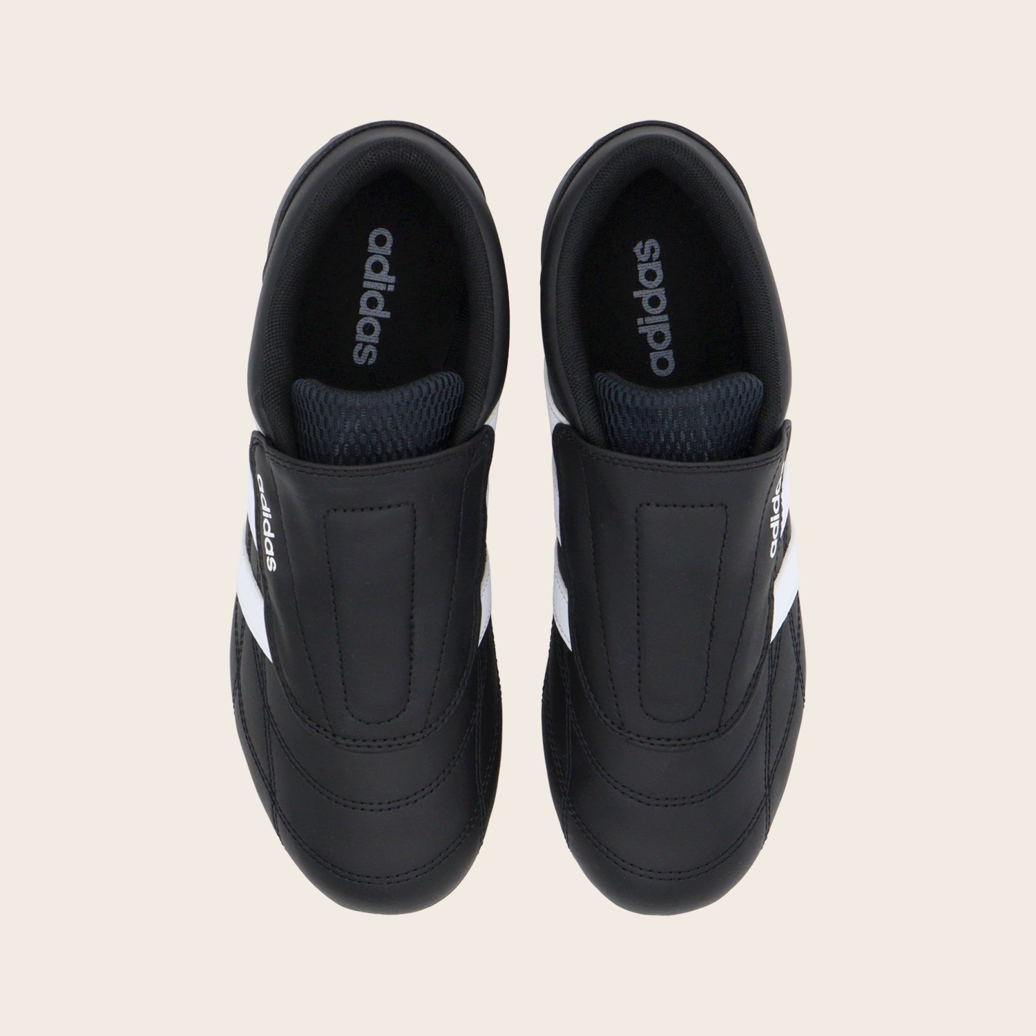 Tenis adidas Tekwen